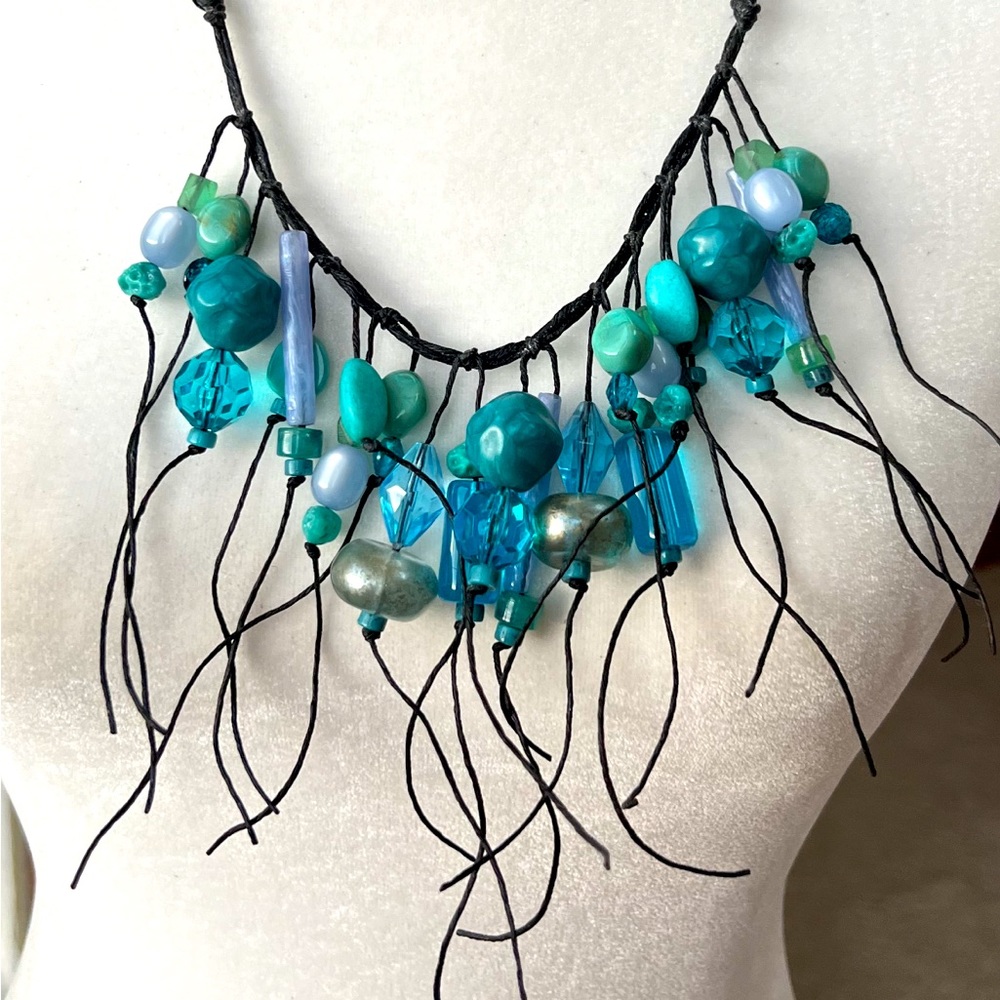 Vintage Teresa Goodall Black fringe Turquoise Blue Necklace 💙